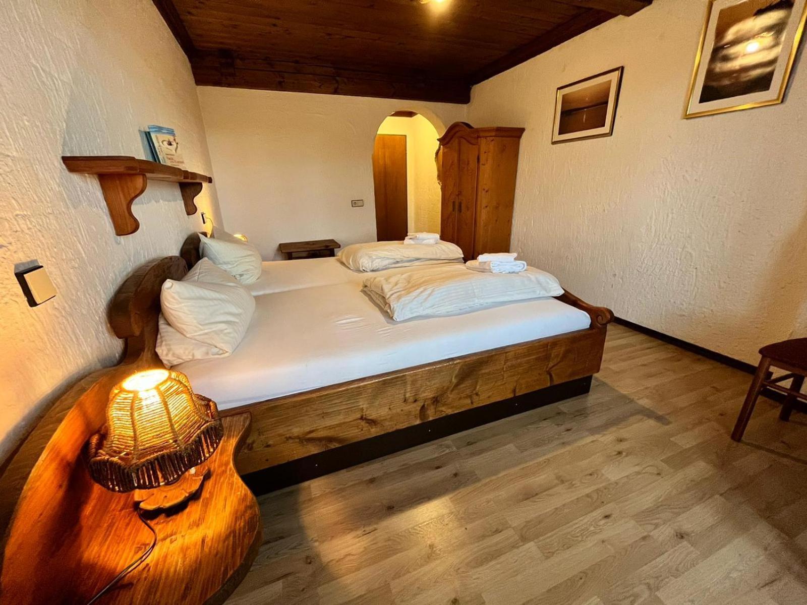 Hotel Negele Hohenfurch Kültér fotó