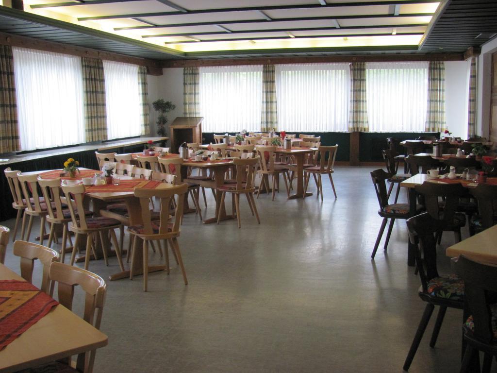 Hotel Negele Hohenfurch Kültér fotó