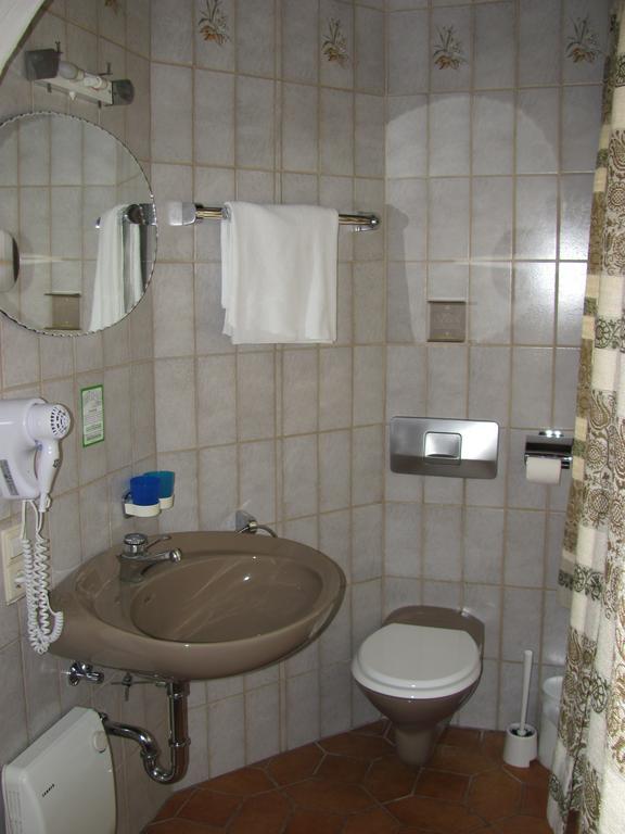 Hotel Negele Hohenfurch Kültér fotó